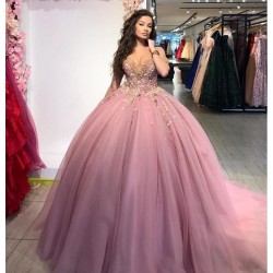 Princess Dusty Pink Ball Gown Quinceanera Dresses 2021 Off The Shoulder Tulle Sleeveless Sweet 16 Dress With Appliques Beads