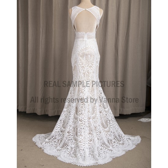 Cut Out Lace Mermaid Wedding Gown Hollow Plus Size Bodycon 2020 Crew Neck Sleeveless Sweep Train Bridal Dress Cut Out Lace Mermaid Wedding Gown Hollow Plus Size Bodycon 2020 Crew Neck Sleeveless Sweep Train Bridal Dress