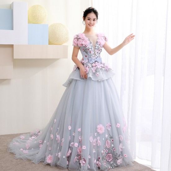 2021 New Dream Blue Gray Flower Quinceanera Dresses Long Tail Ball Gown Prom Dress Short Sleeve Applique 2021 New Dream Blue Gray Flower Quinceanera Dresses Long Tail Ball Gown Prom Dress Short Sleeve Applique