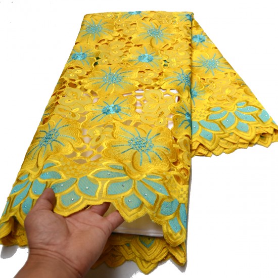 2021 High quality New design Handcut holed embroidery swiss voile lace for Wedding Clothes African lace fabric with stones 2021 High quality New design Handcut holed embroidery swiss voile lace for Wedding Clothes African lace fabric with stones