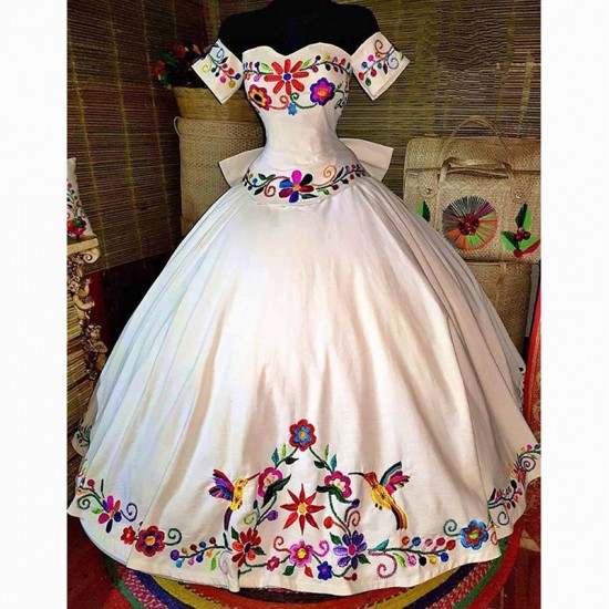 Mexican Embroidered Quinceanera Dresses Off Shoulder Crost Back Ball Gown Sweet 15 Dress Girls Ball Gown Sweet 15 Dress Theme Mexican Embroidered Quinceanera Dresses Off Shoulder Crost Back Ball Gown Sweet 15 Dress Girls Ball Gown Sweet 15 Dress Theme