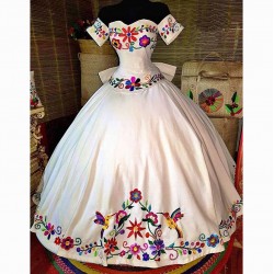 Mexican Embroidered Quinceanera Dresses Off Shoulder Crost Back Ball Gown Sweet 15 Dress Girls Ball Gown Sweet 15 Dress Theme